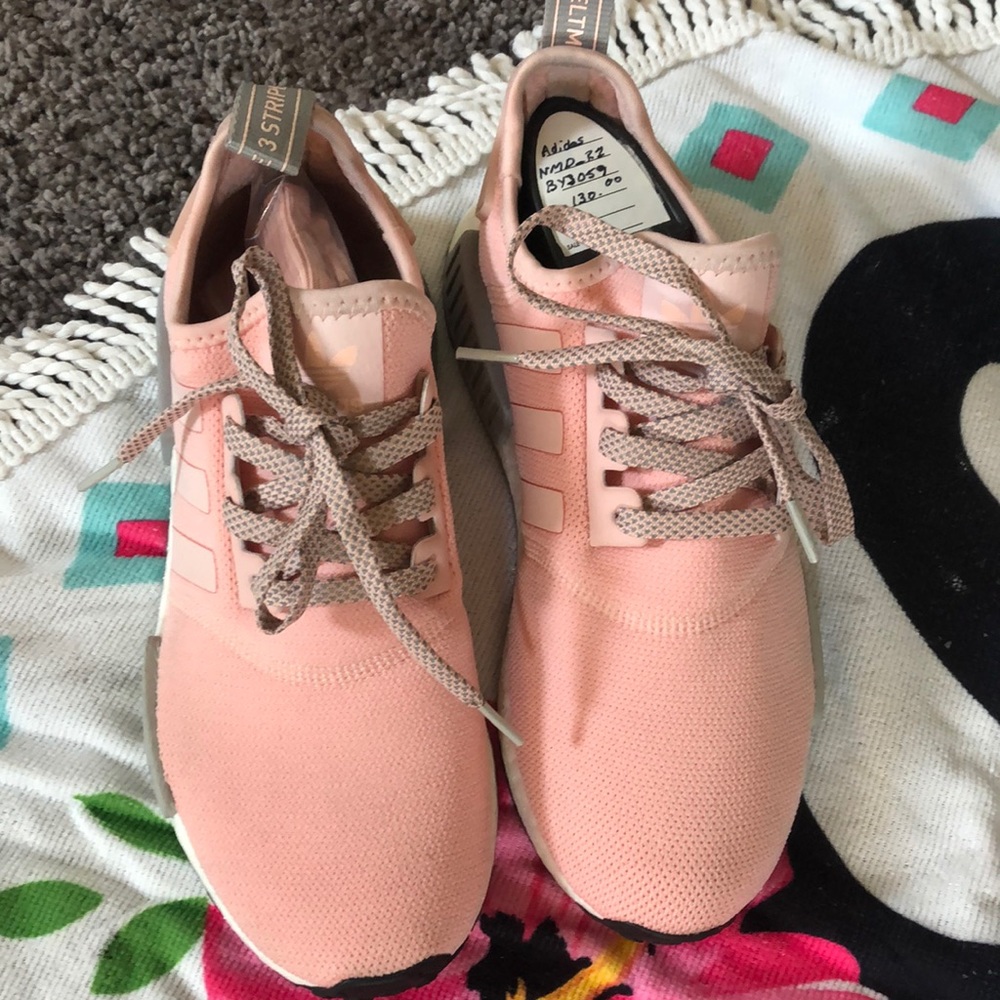 Adidas NMD Women’s 8 1/2. Only worn 2 times.